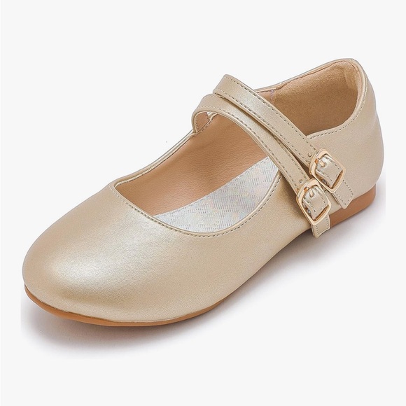 Other - Girl gold dress shoes size 2